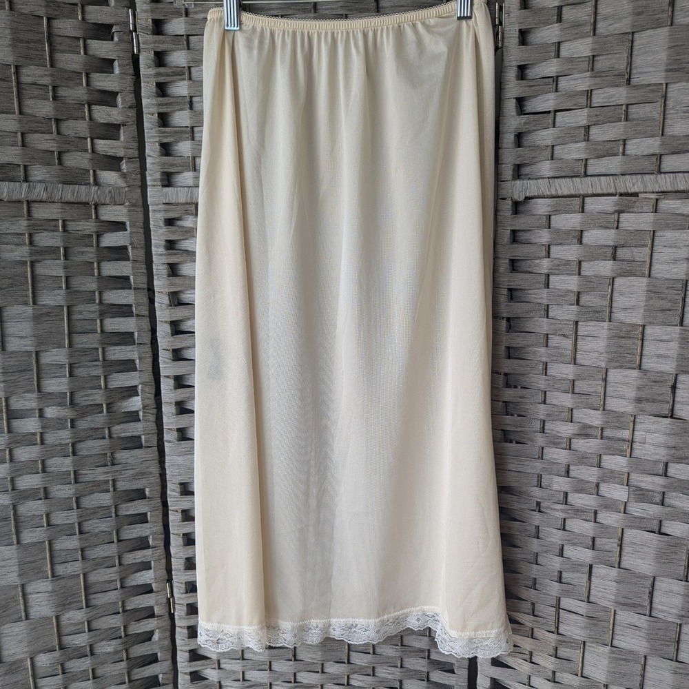 Vtg Half Slip Midi‎ Length Cream Lace Trim Lingerie Lg Coquette Bridal Feminine